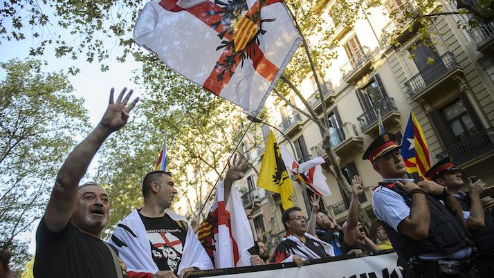 Una imagen de ultraderechistas independentistas en la Diada