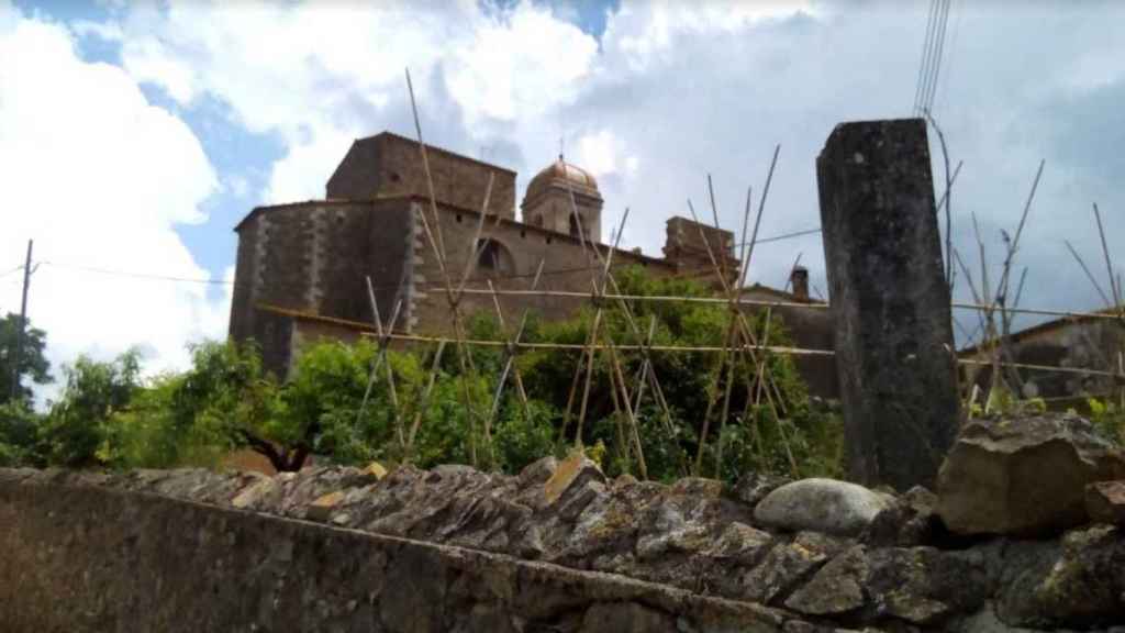 Sant Joan de Mollet, lugar donde investigan un doble suicidio de un tío y su sobrino encontrados en el suelo con una bolsa en la cabeza / GOOGLE MAPS