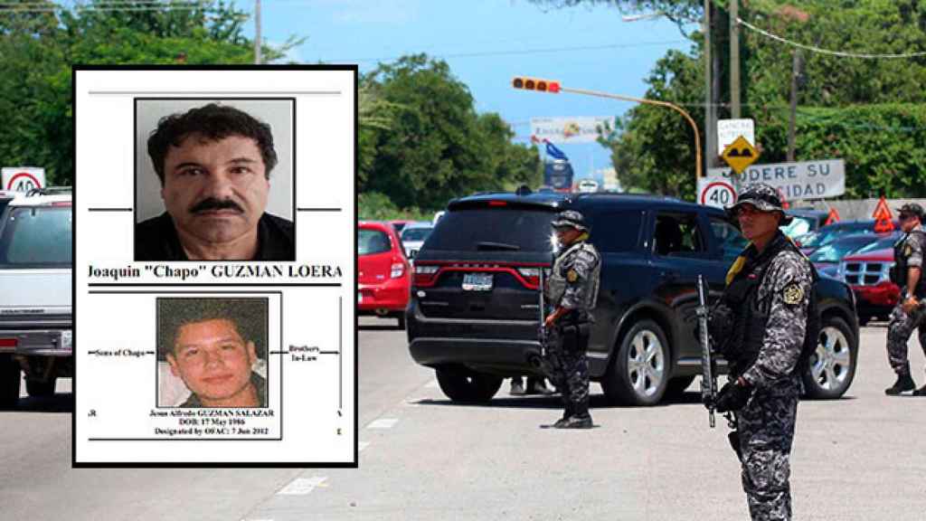 Agentes de las fuerzas de seguridad mexicanas durante un operativo de búsqueda en Jalisco tras el secuestro del hijo de El Chapo. / EFE
