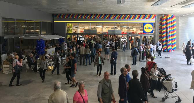 Supermercado Lidl, en la planta -1 del Mercat / CG