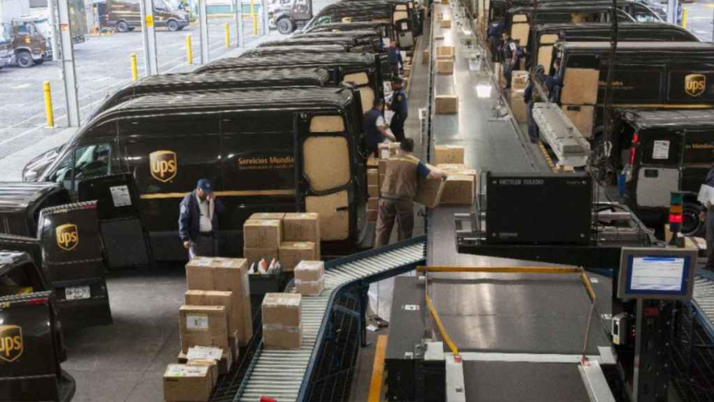 Centro logístico de UPS en Cataluña / UPS