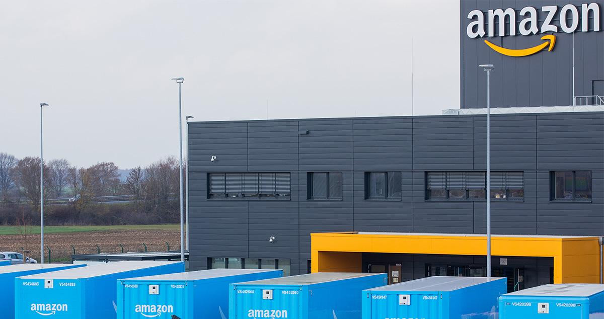 Camiones con el logotipo de Amazon en North Rhine-Westphalia / ROLF VENNENBERND (DPA)