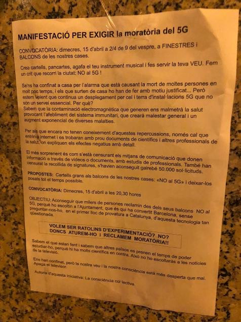 Un cartel anti 5G visto en la ciudad de Barcelona / CG