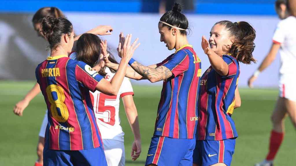 Hermoso y Marta Torrejón con el Barça Femenino / FC BARCELONA