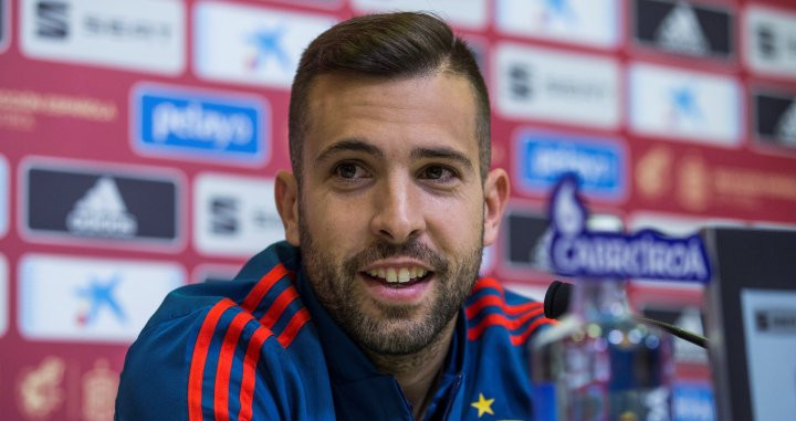 Una foto de Jordi Alba en rueda de prensa / EFE