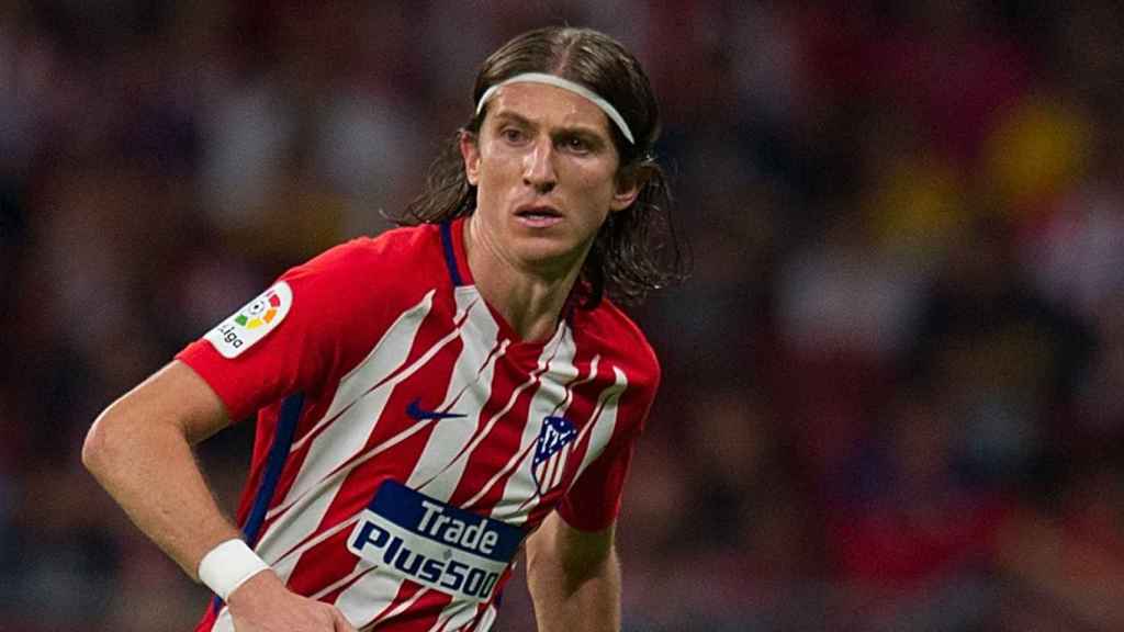 Filipe Luis en un partido del Atlético de Madrid / EFE