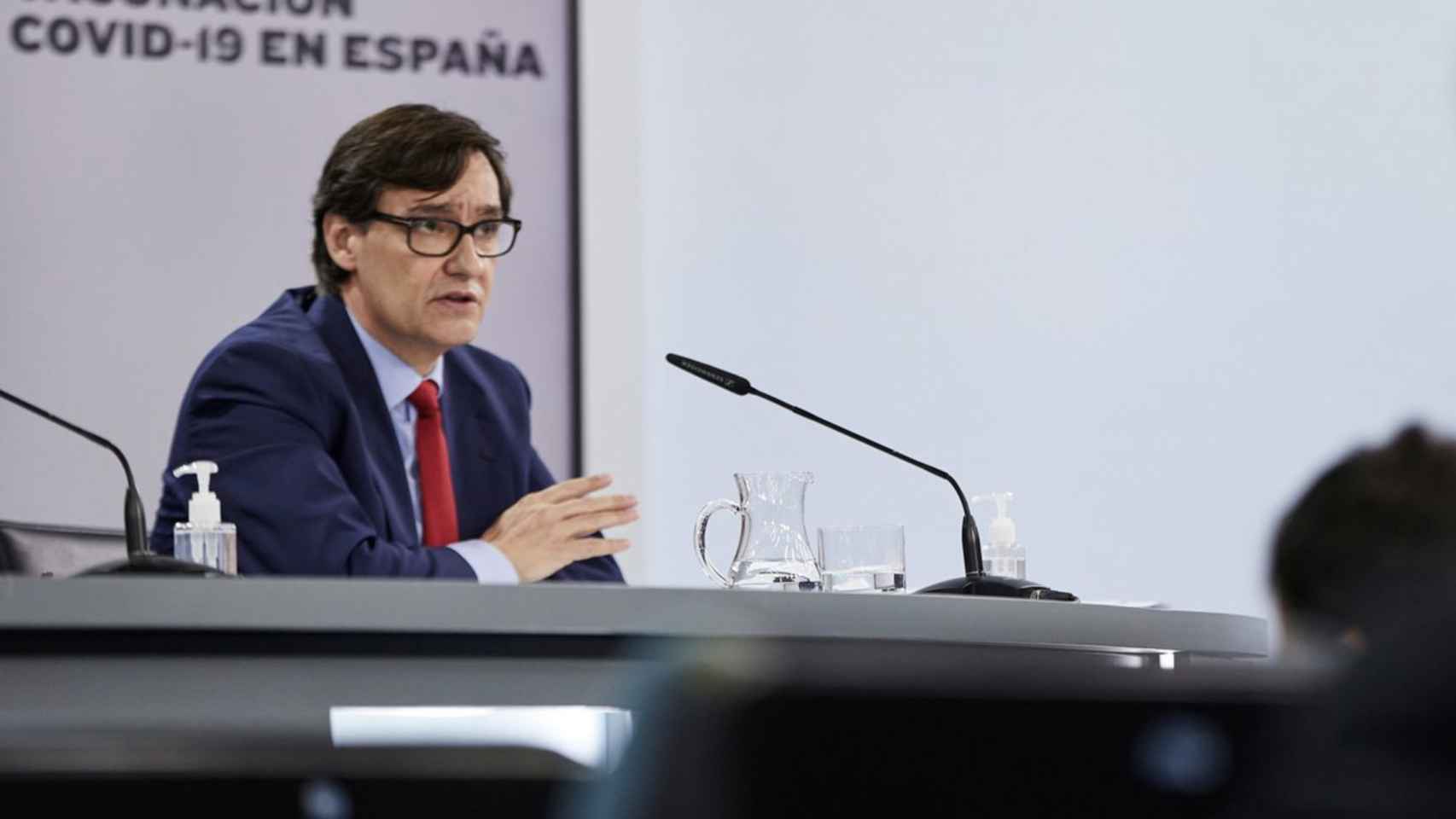 El ministro de Sanidad, Salvador Illa, detalla los grupos de vacunación / EUROPAPRESS