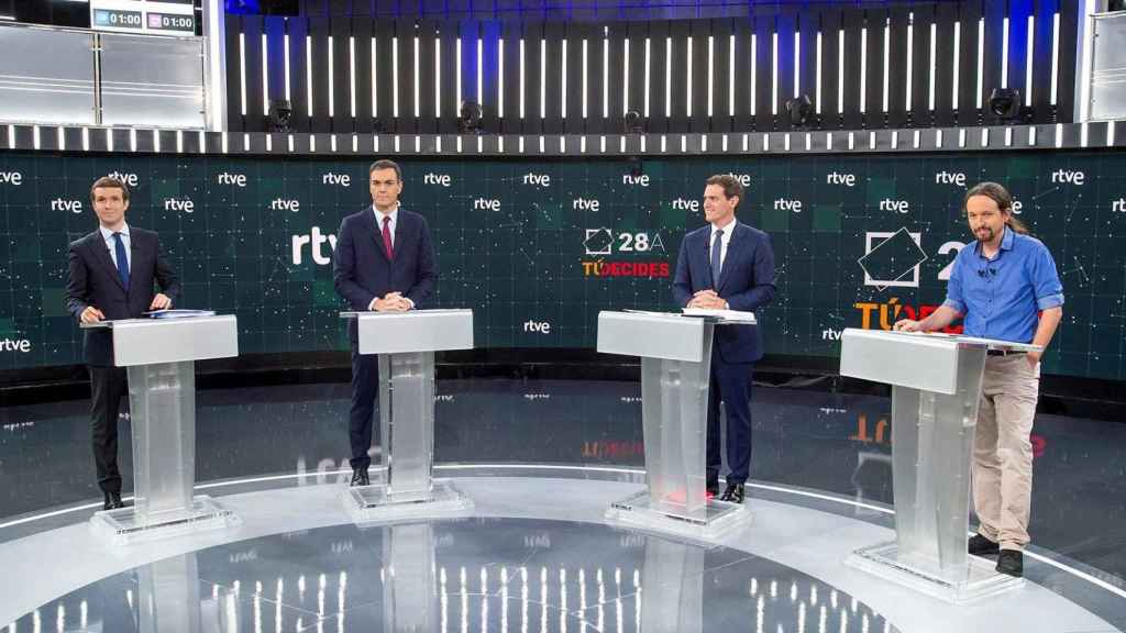 Rivera saca toda la artillería contra Torra durante el debate