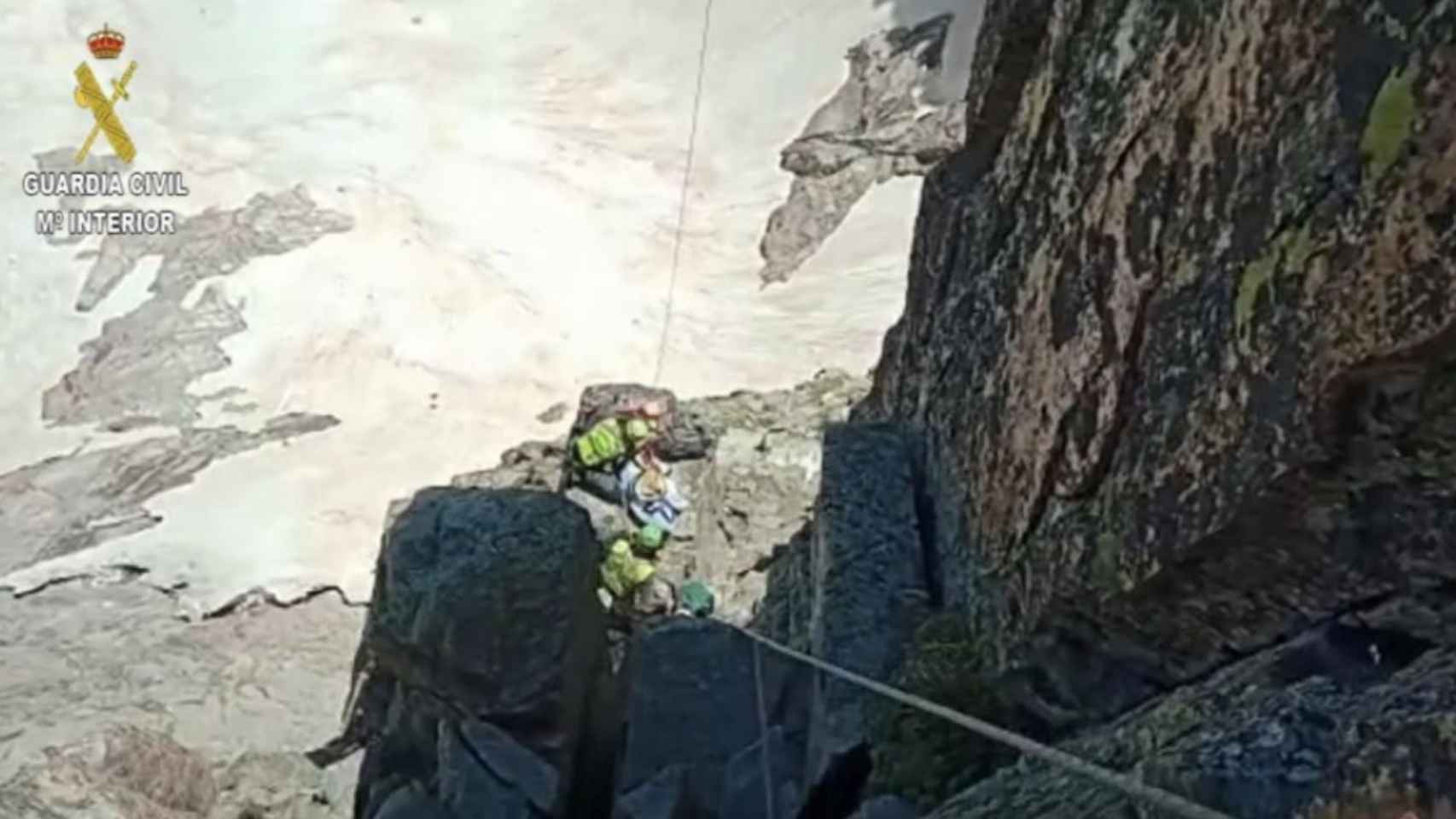 Rescate de la Guardia Civil en el Pico Balaitus, en Panticosa, Huesca / GUARDIA CIVIL