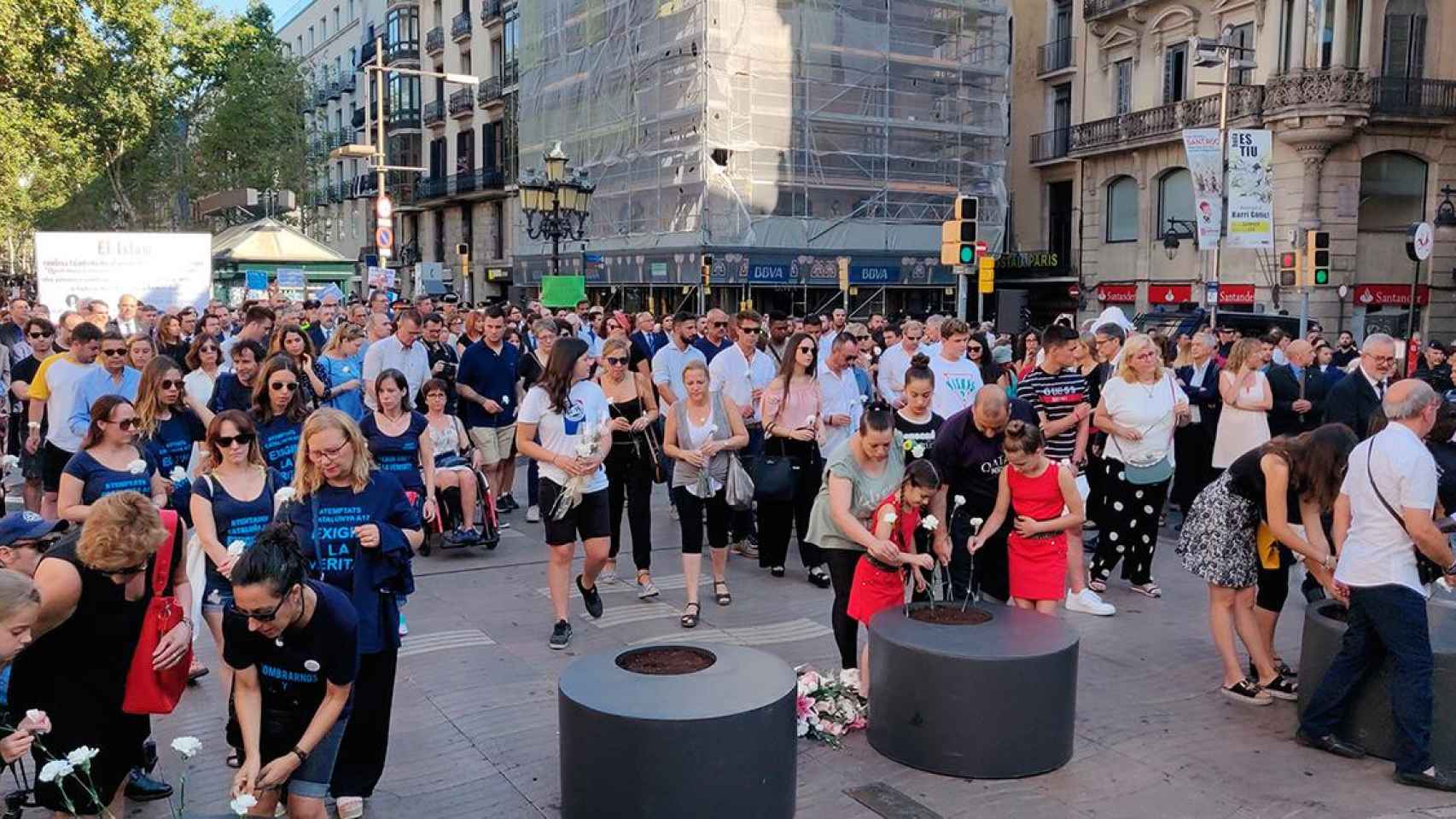 Homenaje a las víctimas del 17A en La Rambla de Barcelona / EP