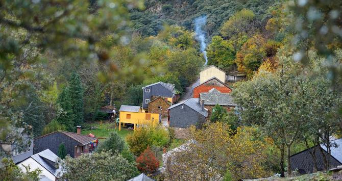 El pueblo se encuentra en el corazón del Bierzo / YOLANDA CARDO