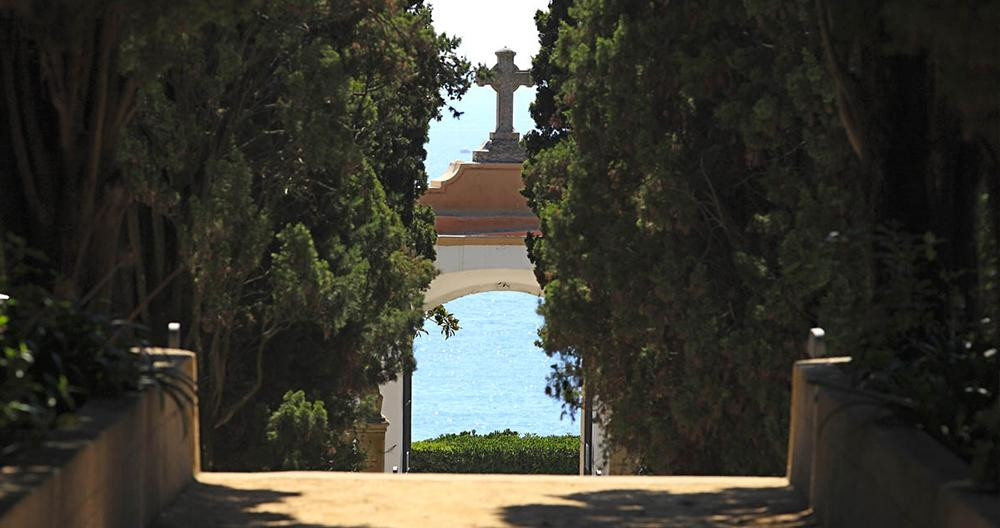 Cementerio de Arenys de Mar, la Sinera de Espriu / ARENYS DE MAR