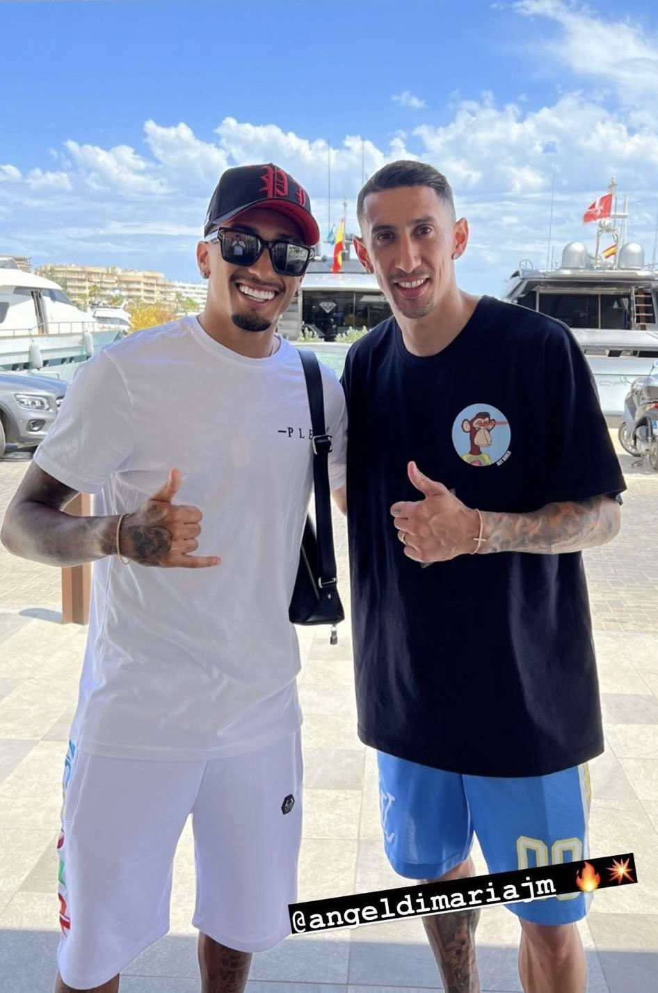 Raphinha y Di María, dos objetivos del Barça, durante sus vacaciones en Ibiza / Redes