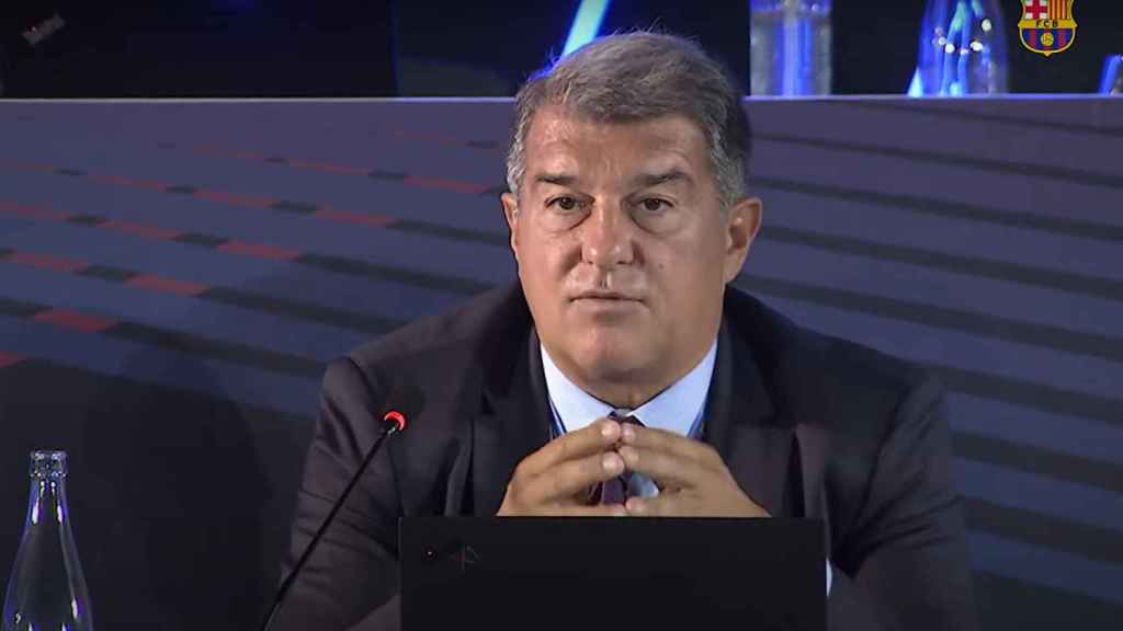 Joan Laporta, durante la asamblea de socios compromisarios del Barça / REDES