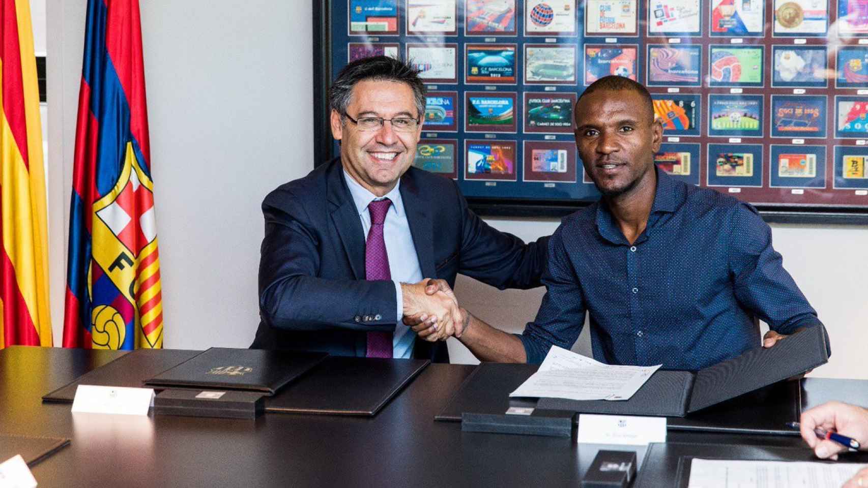 Bartomeu y Eric Abidal en una imagen de archivo / FC Barcelona