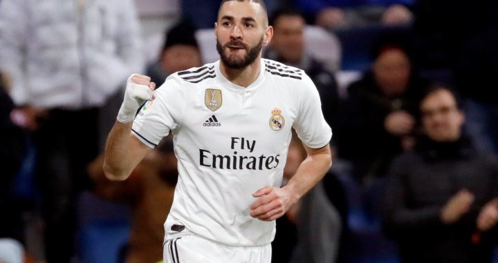 Benzema celebra su 18º gol de esta temporada / EFE