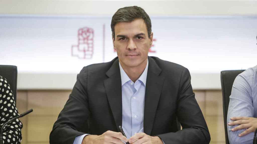 Pedro Sánchez durante una reunión de la comisión ejecutiva del PSOE / EFE