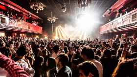 Fiesta en la Sala Apolo de Barcelona