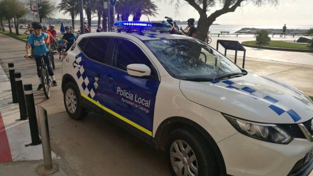 Vehículo de la Policía Local de Calonge / FACEBOOK