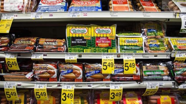 La OMS aclara el informe sobre la relación entre el cáncer y el consumo de carnes rojas y procesadas.