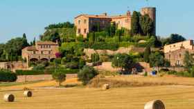 El Castillo de Foixà, una fortaleza medieval en la provincia de Girona / CASTELL DE FOIXÀ