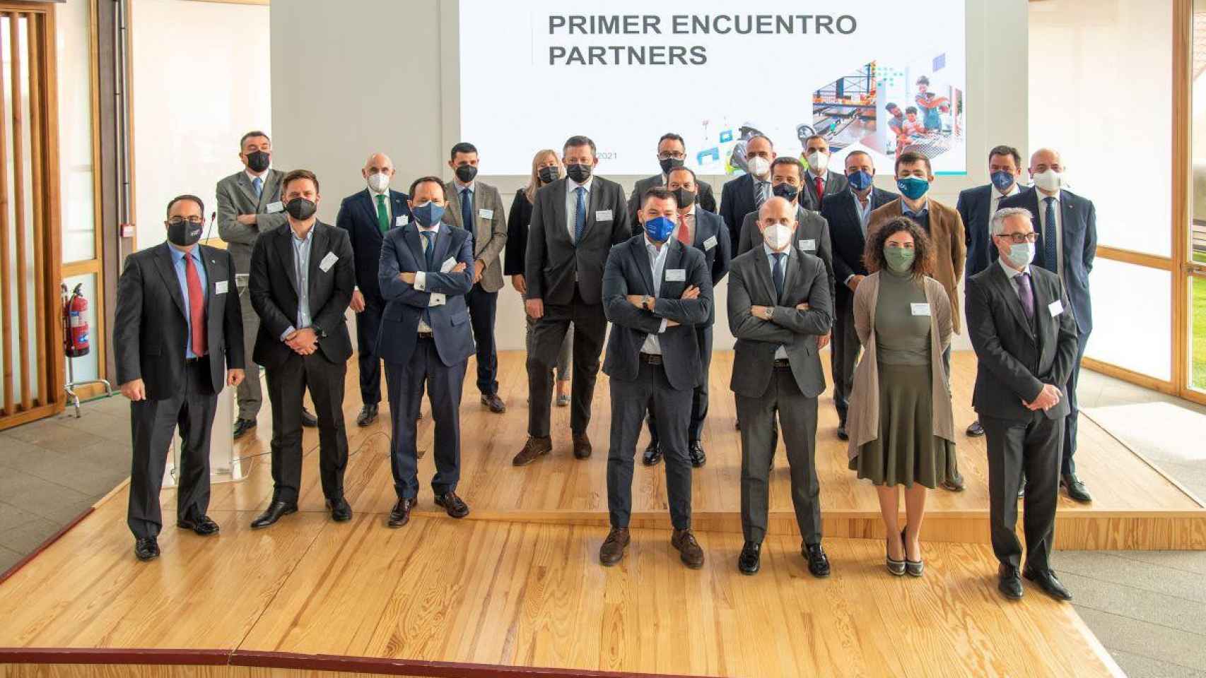 Primera jornada de trabajo Partners Ávit-A para avanzar en su sistema integral de construcción industrializada / AVINTIA