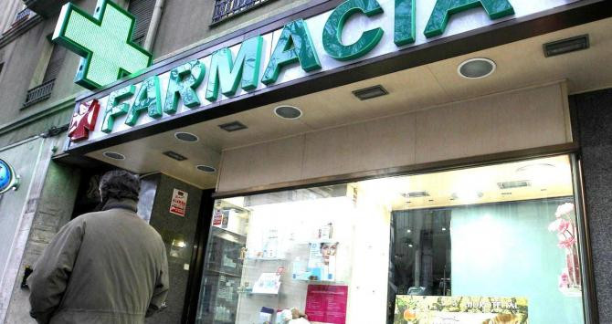Sespas y la Asociación de Economistas de la Salud se quejan de las diferencias de las subvenciones de los medicamentos a pensionistas y otros trabajadores con la misma renta / EFE