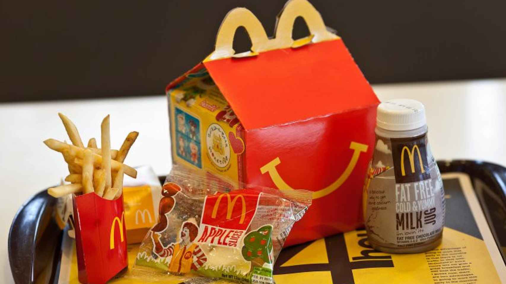 Un menú happy meal del McDonald's como el que compró la mujer