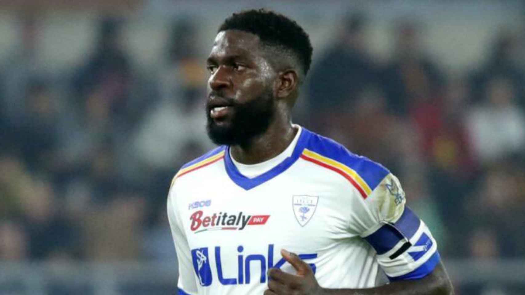 Samuel Umtiti, en un partido con el Lecce de la Serie A / LECCE