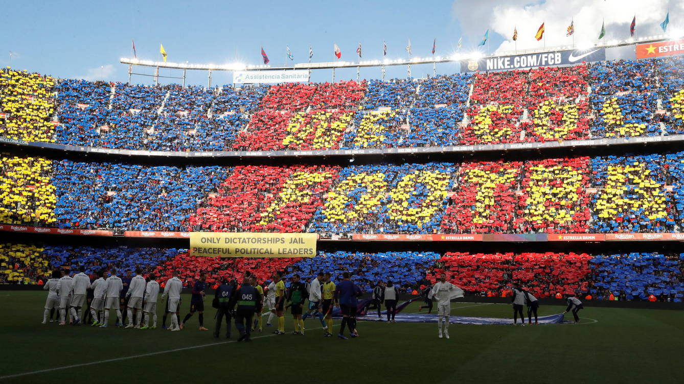 Imagen de archivo del Camp Nou en un Clásico / EFE