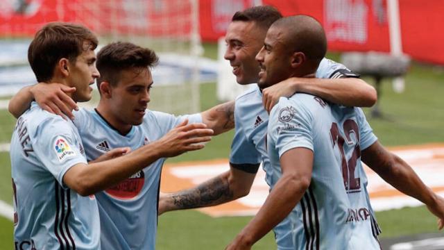 Denis, Beltrán, Aspas y Rafinha celebrando un gol con el Celta de Vigo / EFE