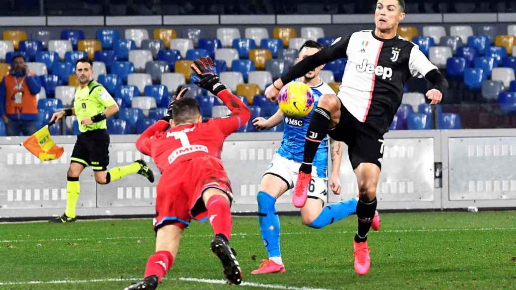 Cristiano Ronaldo en el partido contra el Nápoles / EFE