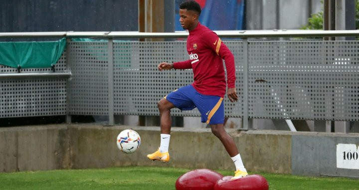 Ansu Fati en un entrenamiento del Barça durante la pretemporada / FC Barcelona