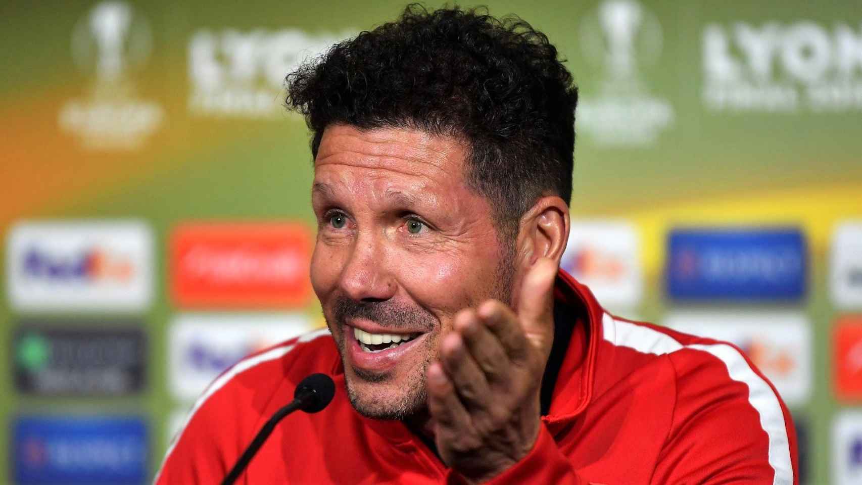 El Cholo Simeone en una rueda de prensa con el Atlético de Madrid / EFE