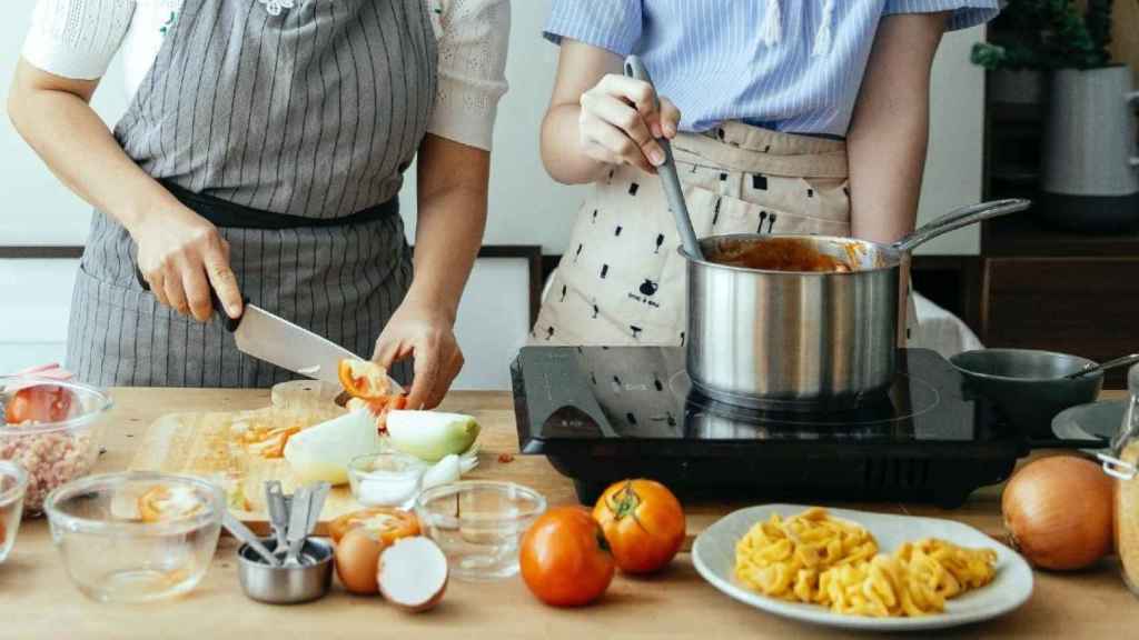 Un set de cocina con los mejores cuchillos / ARCHIVO