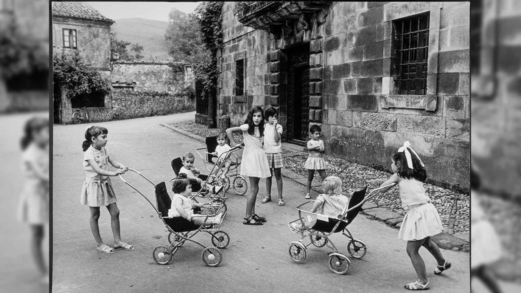 Niñas de Liérganes. Cantabria. 1968 / ©Archivo familia Vielba