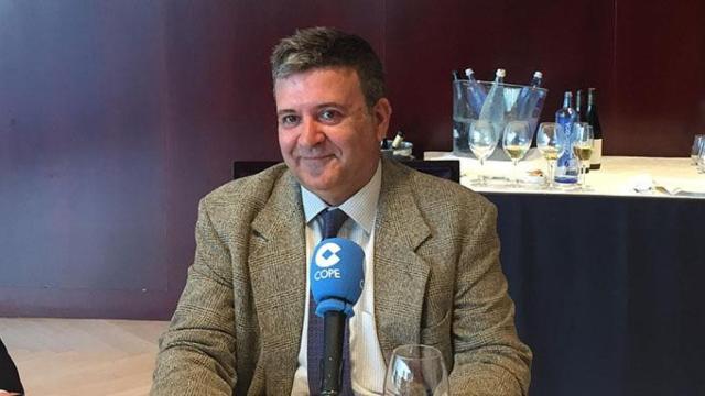 El exvocal del Consejo General del Poder Judicial y expolítico Alfons López Tena, quien comoara a Gabriel Rufián con Belén Esteban / CG