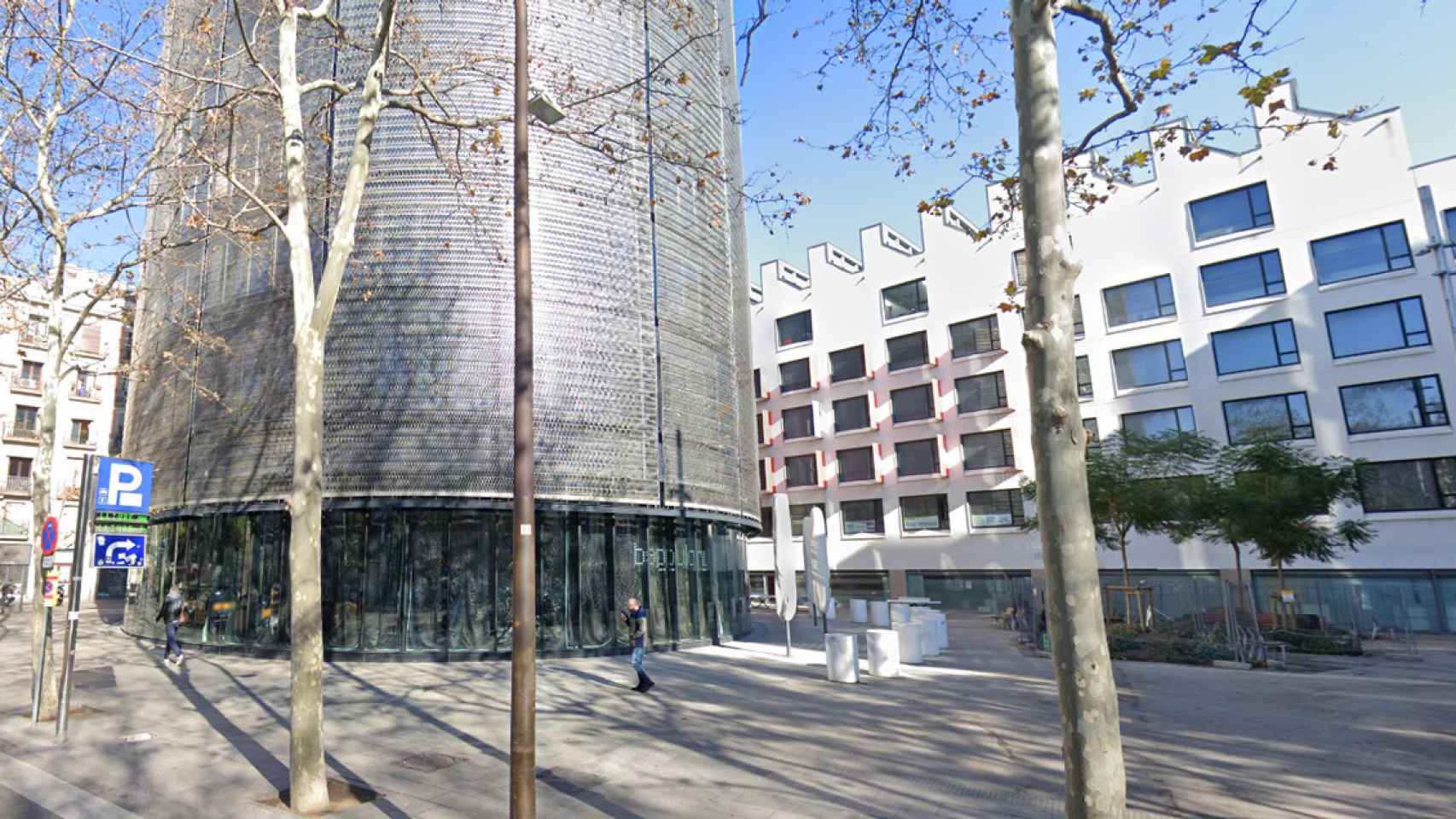 Plaza Vázquez Montalbán del barrio del Raval de Barcelona / GOOGLE STREET VIEW