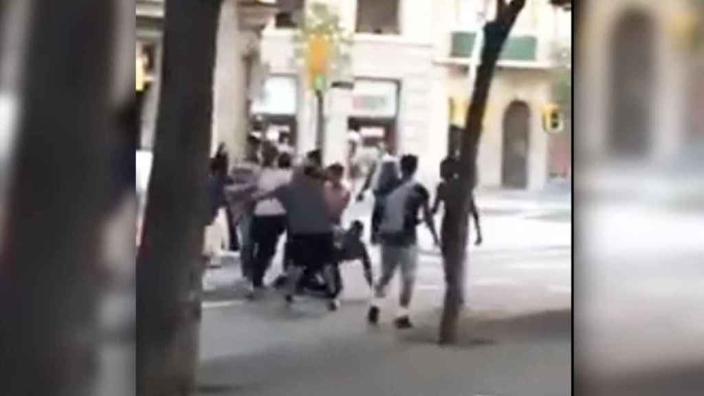 Imagen de la pelea en la zona alta de discotecas de Barcelona / CG