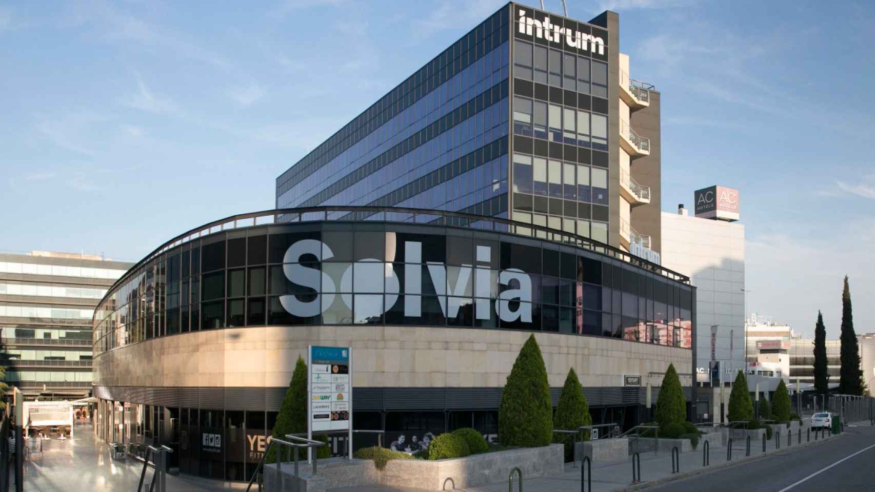 Sedes de Intrum y Solvia / EP