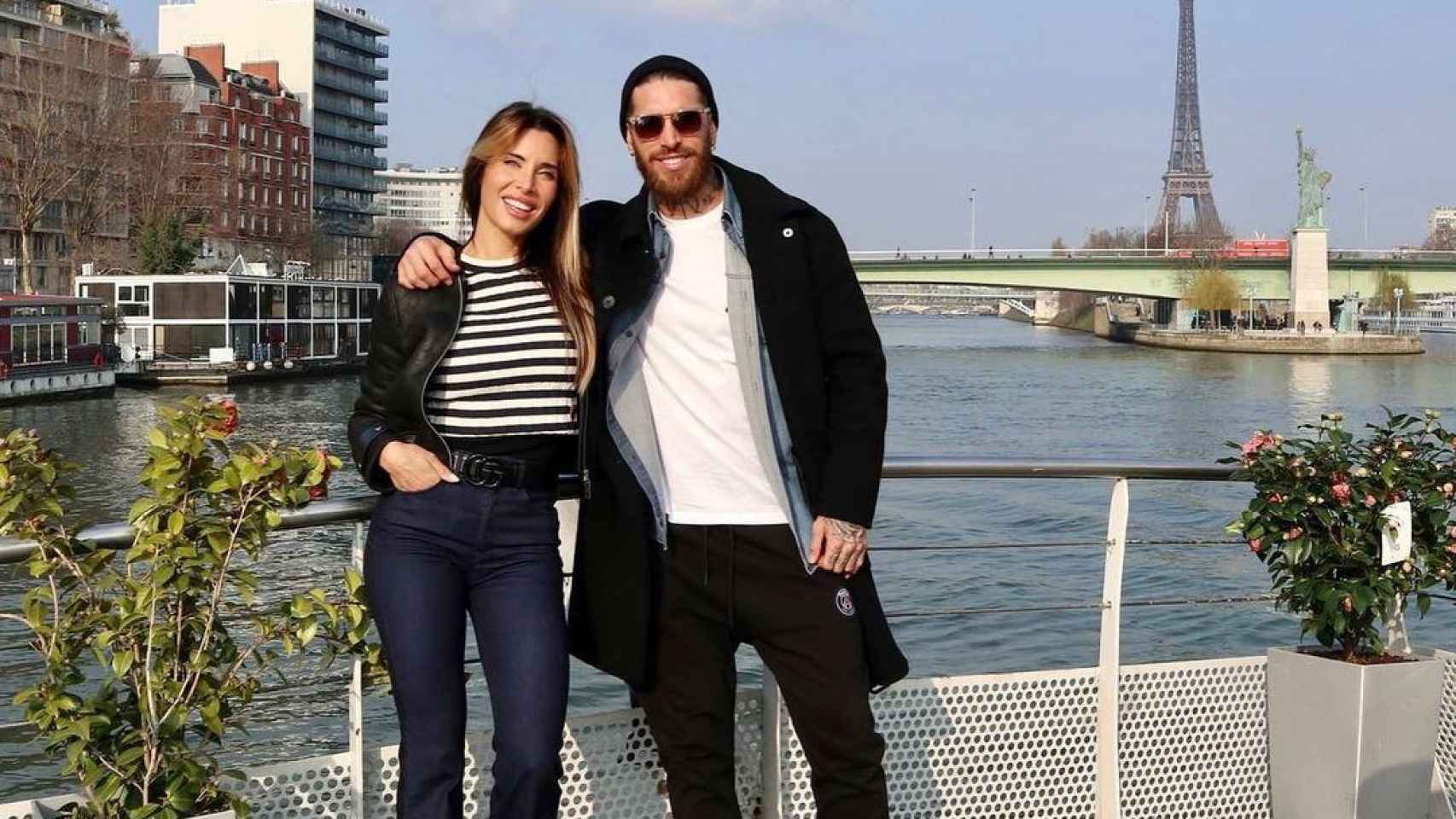 Sergio Ramos junto a Pilar Rubio con la Torre Eiffel de fondo / REDES