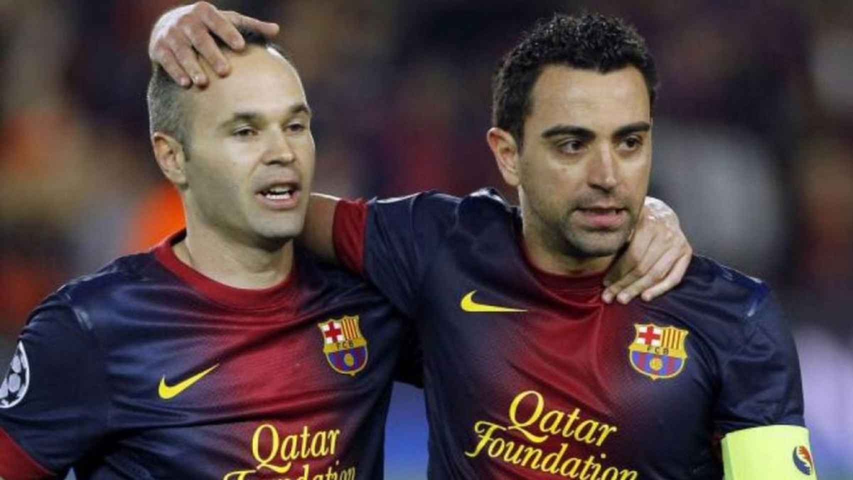 Iniesta y Xavi celebran un gol del Barça / REDES