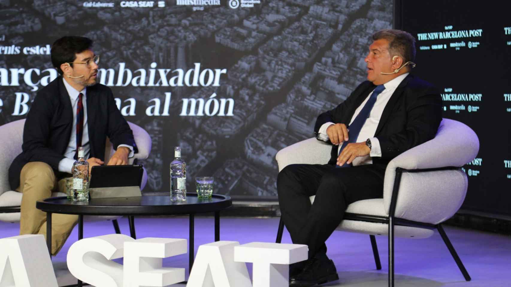 Joan Laporta, durante un acto celebrado en la casa SEAT, hablando sobre hacer el sextete / Twitter (@newbcnpost)