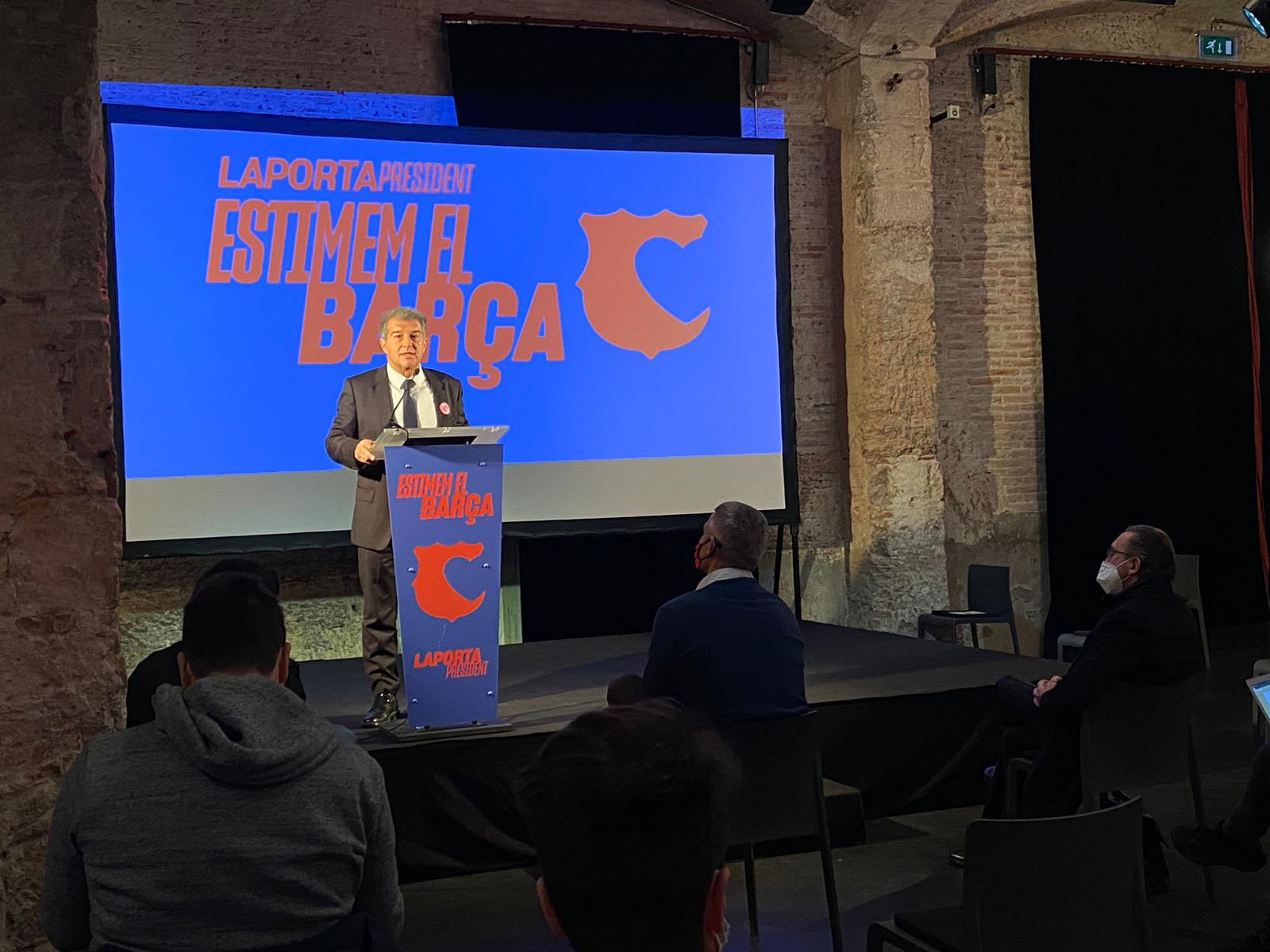 Joan Laporta en un acto de precampaña electoral / 'Estimem el Barça'