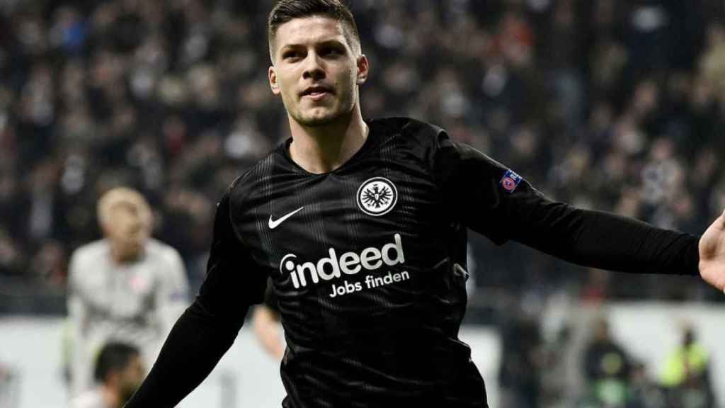 Una foto de Luka Jovic celebrando un gol / INSTAGRAM