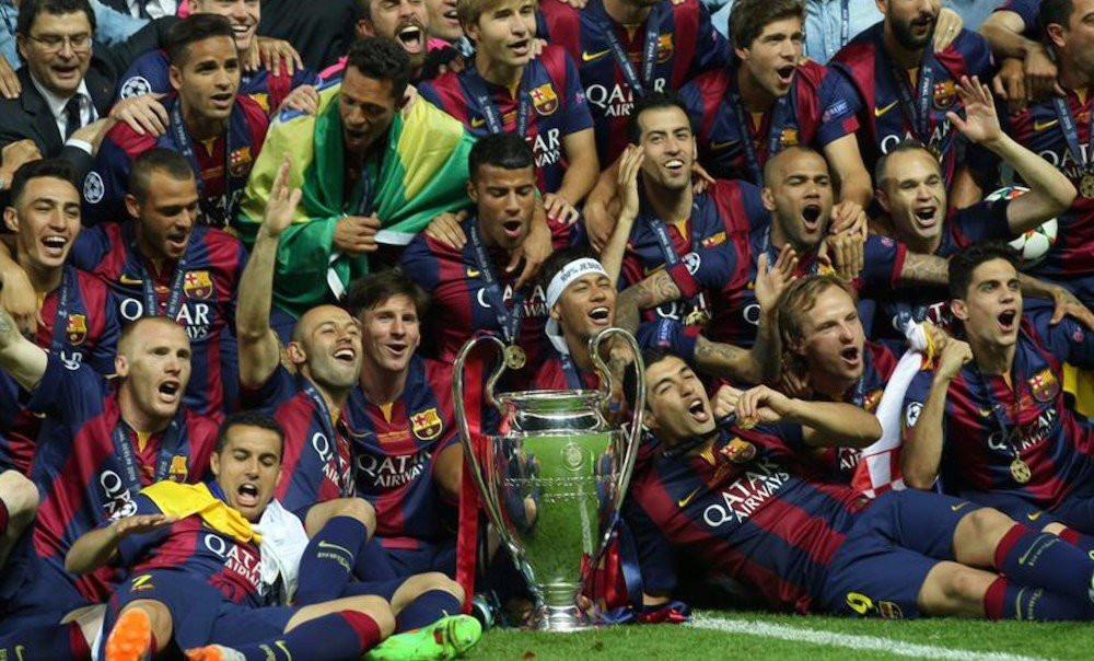 La plantilla del Barça festeja la consecución de la Champions League 2014-15 / EFE