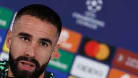 Dani Carvajal, durante la rueda de prensa del Real Madrid previa al partido ante el Shakhtar / EFE