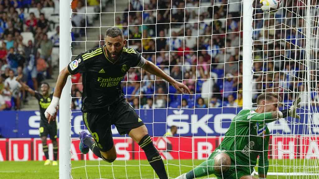 Benzema, el héroe del Real Madrid, durante la visita al campo del RCD Espanyol / EFE