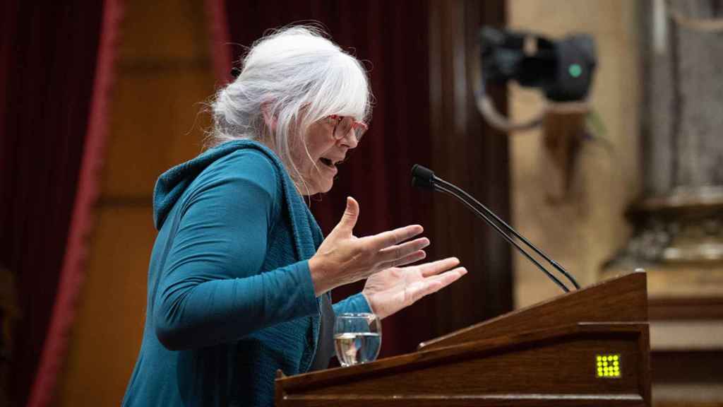 Dolors Sabater, presidenta de la CUP, quien ha anunciado que su partido presentará enmienda a la totalidad de los Presupuestos de la Generalitat / DAVID ZORRAKINO - EUROPA PRESS