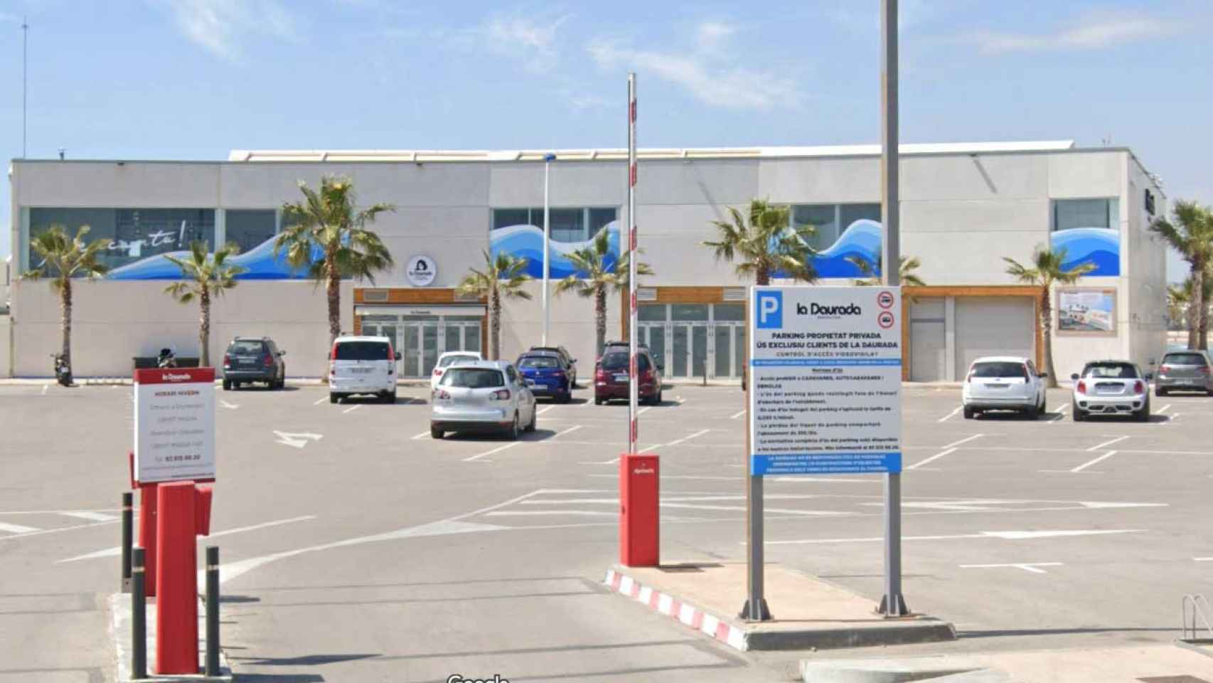 Dos jóvenes en estado crítico tras protagonizar una pelea en una discoteca de Vilanova i la Geltrú / GOOGLE STREET VIEW